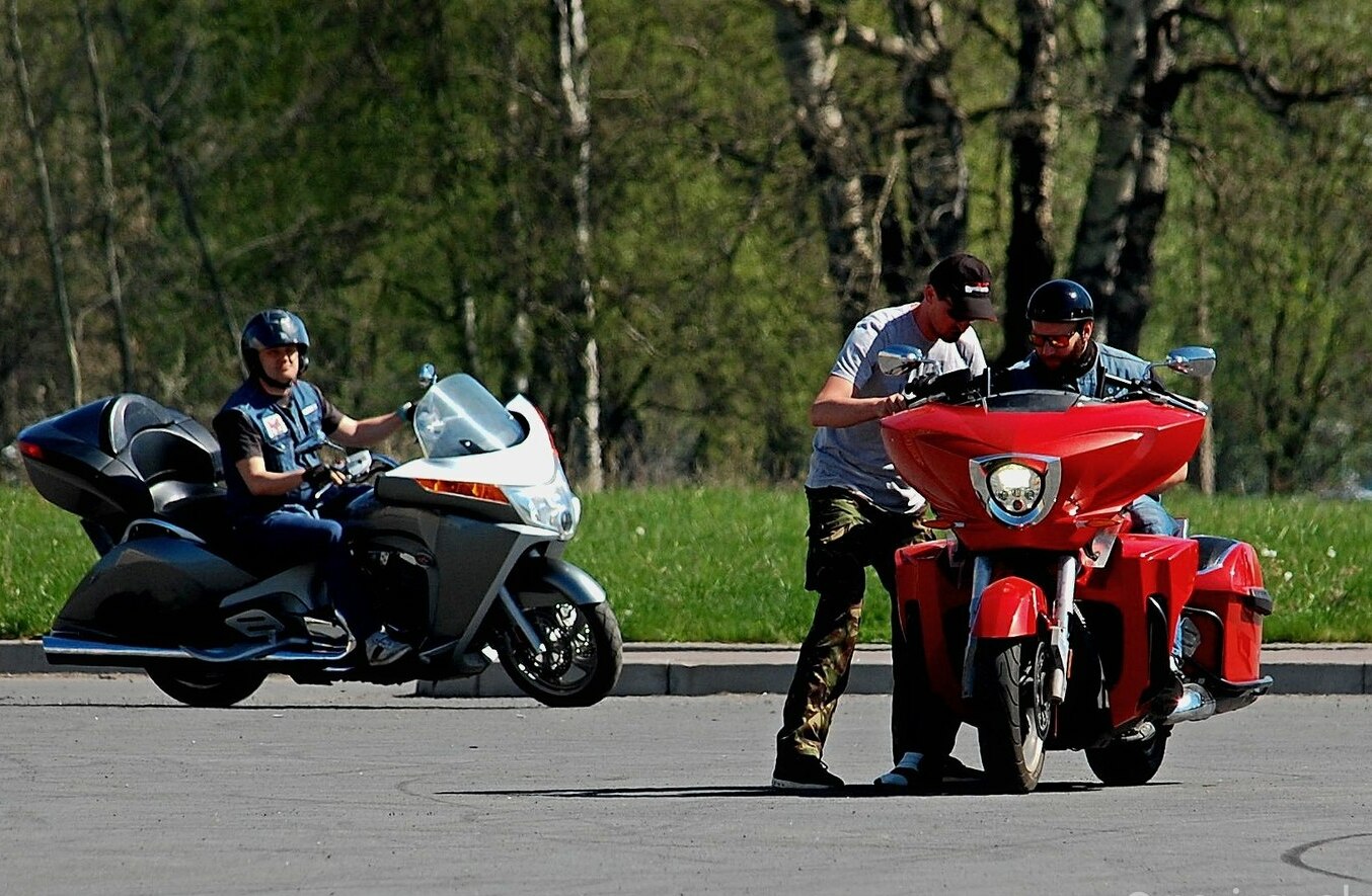 Выездная мотошкола. Групповой тренинг для мотоциклистов <br>